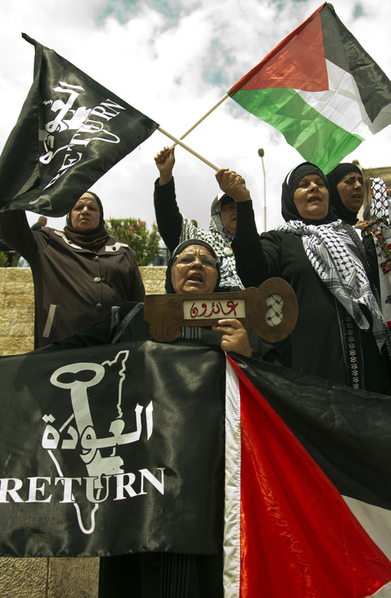 عشرات المستوطنون يقتحمون باحات المسجد الأقصى   صورة رقم 10