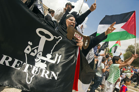 عشرات المستوطنون يقتحمون باحات المسجد الأقصى   صورة رقم 11