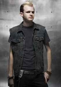 حماس ضد شباب الـ(كول): من يخفض من مستوى الرجولة يعاقب صورة رقم 1