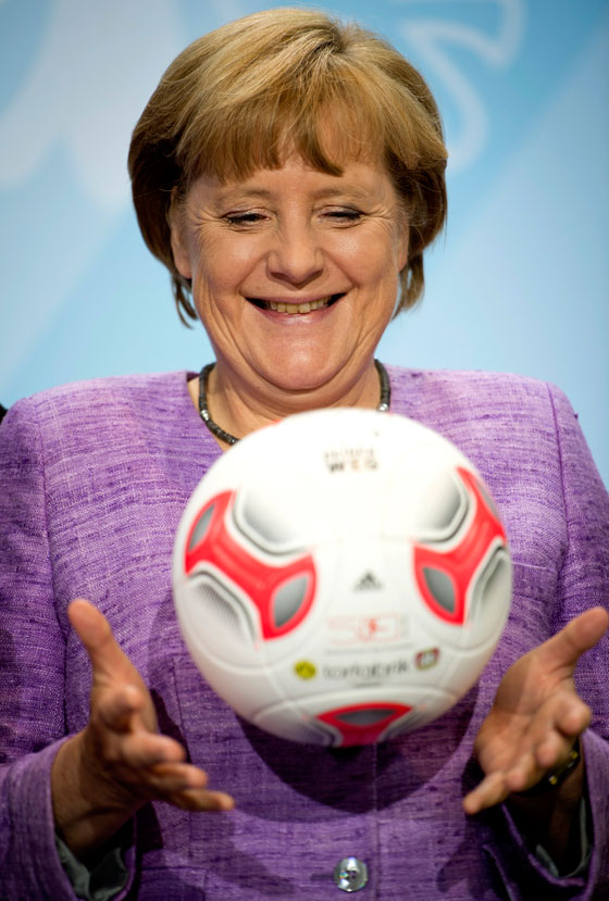 المستشارة الألمانية ميركل المرأة الأكثر نفوذا في العالم  صورة رقم 5
