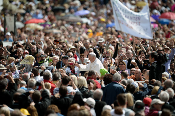 البابا: الرب افتدى الملحدين ايضا ويبشرهم بجنات النعيم! صورة رقم 10