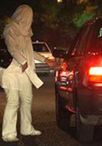 الفجور في طهران تجعل لندن مدينة محافظة لو قورنت بها!! صورة رقم 2