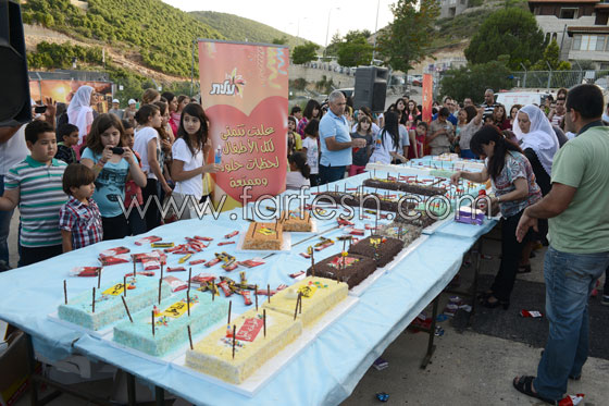 عليت تُشارك الأطفال فرحتهم في يوم الطفل العالمي صورة رقم 5 عليت تُشارك الأطفال فرحتهم في يوم الطفل العالمي صورة رقم 5