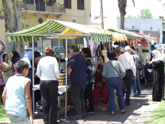 بازار مميز لنساء مبادرات من يافا وترفيه للأطفال مع عمو صابر صورة رقم 2 بازار مميز لنساء مبادرات من يافا وترفيه للأطفال مع عمو صابر صورة رقم 2