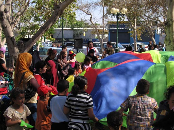 بازار مميز لنساء مبادرات من يافا وترفيه للأطفال مع عمو صابر صورة رقم 3 بازار مميز لنساء مبادرات من يافا وترفيه للأطفال مع عمو صابر صورة رقم 3