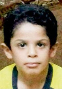 الاب قتل ابنه لانه لم ينفذ طلبه بحفظ ايات من القرآن صورة رقم 1