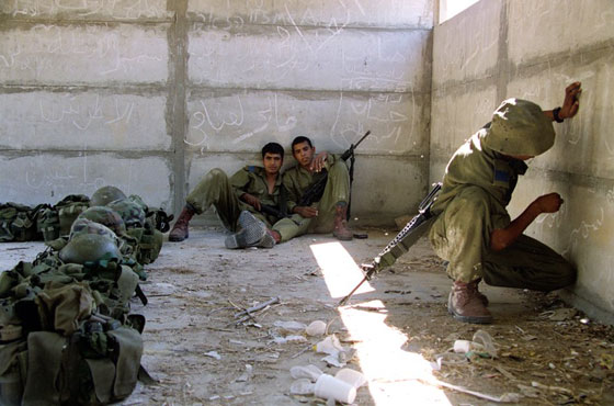 معرض الفلسطينية احلام شلبي في باريس يزعج منظمات يهودية صورة رقم 5 معرض الفلسطينية احلام شلبي في باريس يزعج منظمات يهودية صورة رقم 5