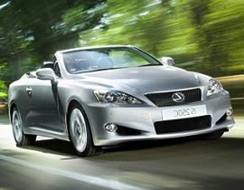 ضابط شرطة من دبي يترأس عصابة لسرقة السيارات صورة رقم 1