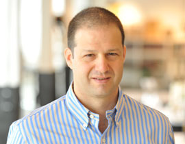 عليت من مجموعة شتراوس تُحلّي وتُبرّد صيفكم: شوكوليدا بحشوة موس بطعمات البوظة المنعشة صورة رقم 1