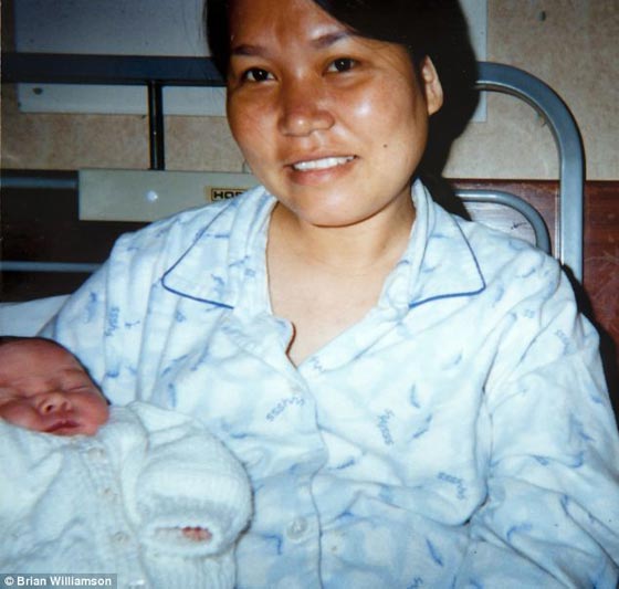 يقاضي المستشفى لوفاة زوجته وطفله والادارة تحاول رشوته  صورة رقم 4