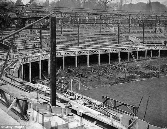 صور قديمة نادرة تنشر لأول مرة لبطولة التنس الاشهر في العالم صورة رقم 20 صور قديمة نادرة تنشر لأول مرة لبطولة التنس الاشهر في العالم صورة رقم 20