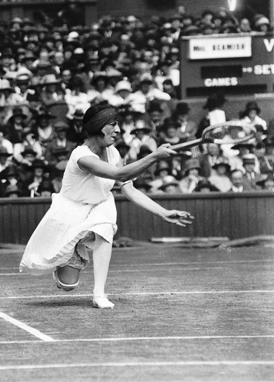 صور قديمة نادرة تنشر لأول مرة لبطولة التنس الاشهر في العالم صورة رقم 8 صور قديمة نادرة تنشر لأول مرة لبطولة التنس الاشهر في العالم صورة رقم 8