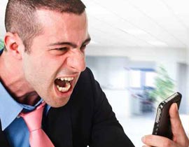 أرادت ان تختبر غيرة زوجها عليها فكاد يرتكب جريمة قتل صورة رقم 1