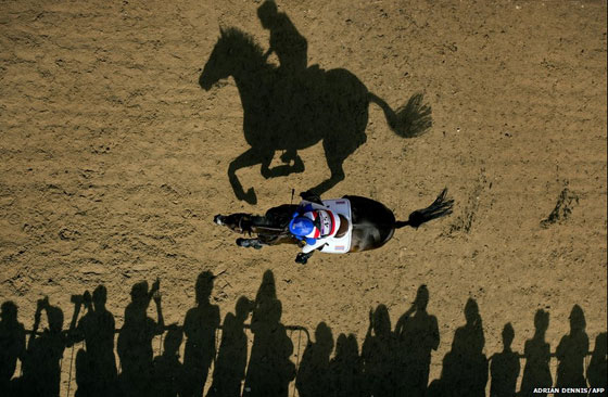 بالصور: مسابقة أفضل صورة صحفية لعام 2013  صورة رقم 1