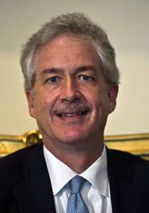 لقاء عاصف بين السيسي ومساعد الخارجية الامريكية صورة رقم 2