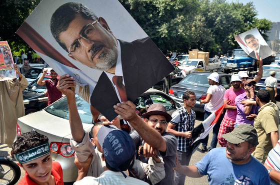 تصاعد الاستقطاب والانقسام ومليونيتين في القاهرة اليوم الجمعة صورة رقم 12