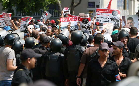 تصاعد الاستقطاب والانقسام ومليونيتين في القاهرة اليوم الجمعة صورة رقم 13