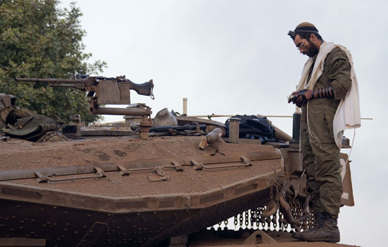 حالة تأهب قصوى.. اسرائيل تنصب 