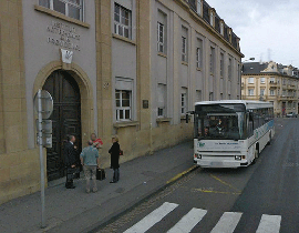 مدرسة كاثوليكية محافظة تطرد طالبة هربت لشرب الخمر وتم اغتصابها صورة رقم 1