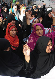 الطفلة تقى ضحية تحريض الاعلام المصري على اللاجئين السوريين صورة رقم 2