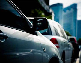 سائق صيني يقتل طفلة بريئة بعد مشاجرة مع امها في موقف سيارات صورة رقم 1