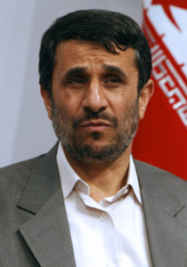  نجاد: وقفت على الحدود الاسرائيلية وطيران العدو يحلق فوقي! صورة رقم 1