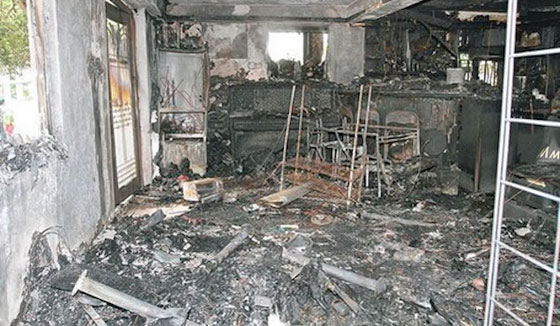 اللعب بالـ(جلاكسي) ادى لاندلاع النار في البيت  صورة رقم 4