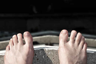 الرياض: ثلاثينية تحاول الانتحار تخلصا من زوج مسن صورة رقم 1 الرياض: ثلاثينية تحاول الانتحار تخلصا من زوج مسن صورة رقم 1