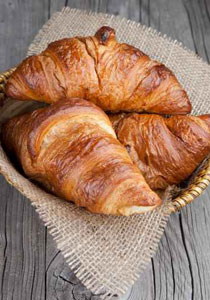 فوضى الفتاوى.. تحريم الكرواسان بحلب لانه يحمل دلالات استعمارية! صورة رقم 1