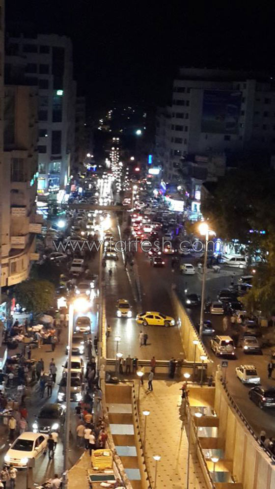 العاصمة الاقتصادية لفلسطين تعج بالأضواء وبهجة العيد  صورة رقم 8