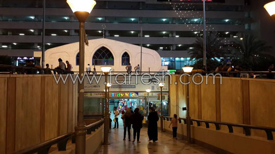 العاصمة الاقتصادية لفلسطين تعج بالأضواء وبهجة العيد  صورة رقم 16