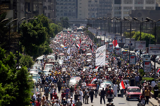 مصر: تطورات واحداث في جمعة الشعب يريد إسقاط الانقلاب! صورة رقم 4 مصر: تطورات واحداث في جمعة الشعب يريد إسقاط الانقلاب! صورة رقم 4