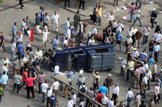 خبير مصري: الاخوان هاجموا الكنائس بطلب امريكي!!  صورة رقم 6
