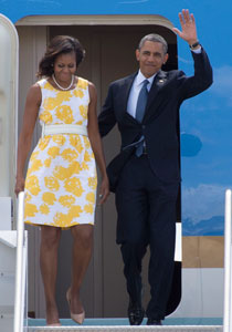 ميشيل اوباما تظهر بفستان اصفر جميل ثمنه 55 دولارا فقط  صورة رقم 1