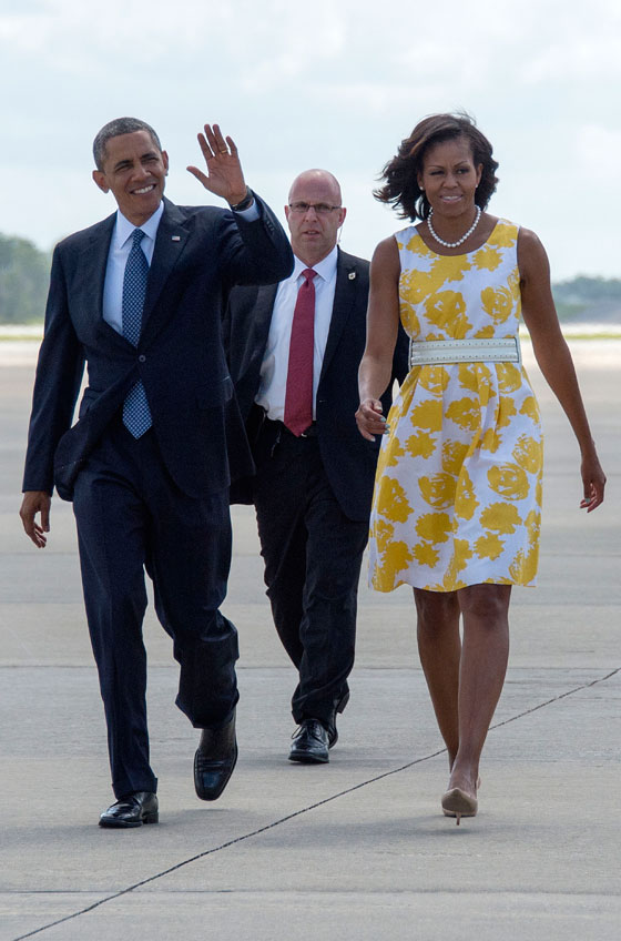 ميشيل اوباما تظهر بفستان اصفر جميل ثمنه 55 دولارا فقط  صورة رقم 12