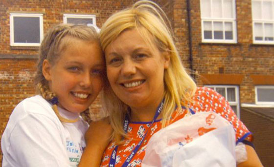 حملت مولودها الجديد لدقائق واثناء عملية ازالة المشيمة فارقت الحياة صورة رقم 3