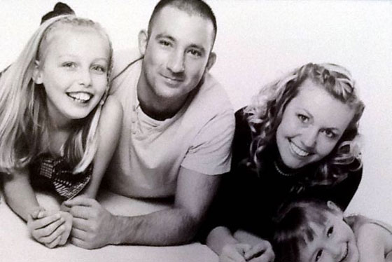 حملت مولودها الجديد لدقائق واثناء عملية ازالة المشيمة فارقت الحياة صورة رقم 5