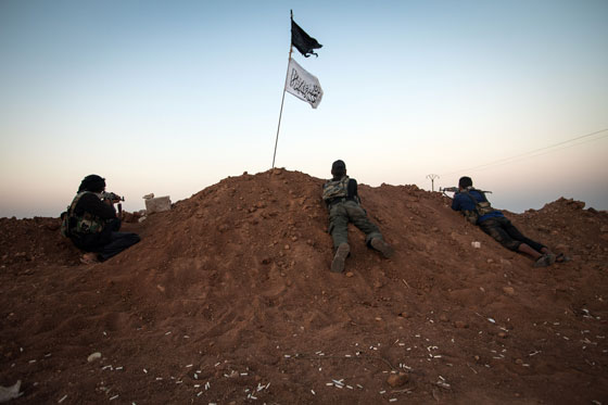 امريكا تعزز قواتها بالشرق الاوسط استعدادا لعمل عسكري في سوريا صورة رقم 7