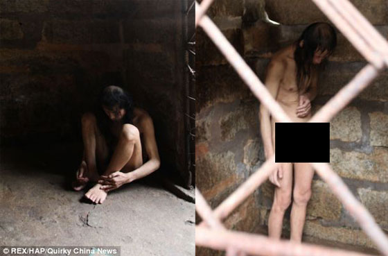 صور مؤثرة: والدان صينيان يسجنان ابنهما 30 عاماً في زنزانة صورة رقم 6