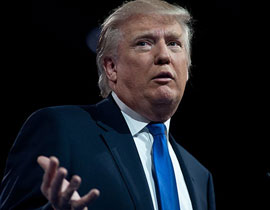 ملاحقة البليونير الأميركي ترامب بعد أن خدع الطلاب صورة رقم 1