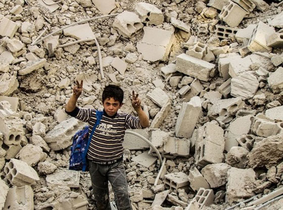 سوري عشريني يسرق الحياة من جحيم الاسد  صورة رقم 5