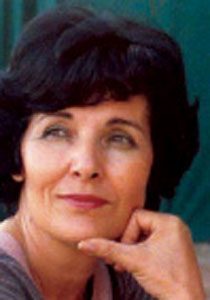 نجل مناضلة فلسطينية يترجم مذكرات والدته الى الانجليزية صورة رقم 1