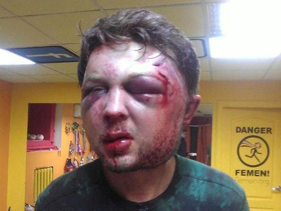 مفاجئ.. رجل وقف وراء منظمة فيمن النسائية وليس امرأة! صورة رقم 2