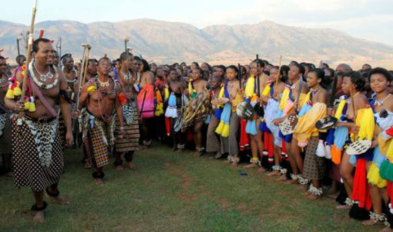 ملك سوازيلاند يعقد قرانه للمرة الـ15 على ملكة جمال صورة رقم 3