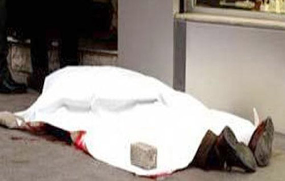 وفاة عامل فلسطيني مصاب ترك في الشارع بتل أبيب دون إسعاف صورة رقم 1 وفاة عامل فلسطيني مصاب ترك في الشارع بتل أبيب دون إسعاف صورة رقم 1