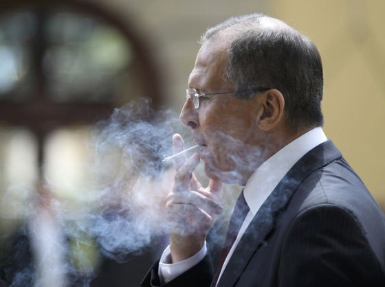 تعرفوا على وزير خارجية ثاني أقوى دولة بالعالم  صورة رقم 3