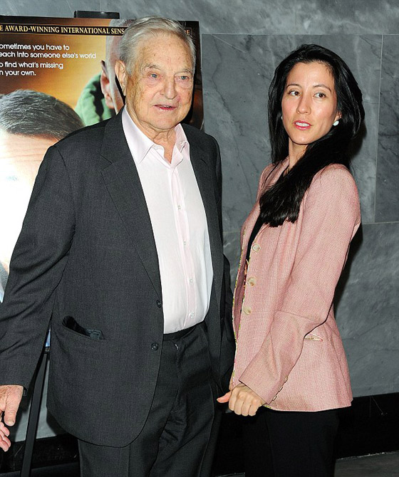 الملياردير سورس يحتفل بزواجه الثالث على فتاة في نصف عمره صورة رقم 4