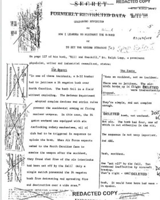وثيقة سرية: قنبلة نووية كادت تنفجر خطأ فوق ولاية كارولاينا صورة رقم 2