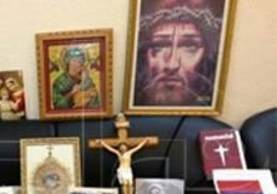 مصادرة صلبان وتمثال للعذراء مريم في السعودية! صورة رقم 1