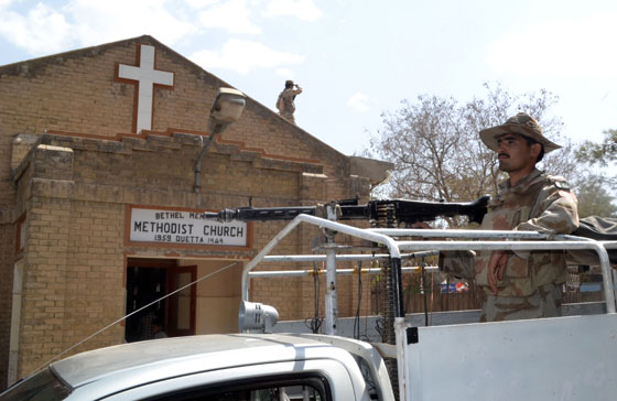 البابا يهاجم النظام الاقتصادي العالمي: يعبدون المال بدل الاله! صورة رقم 8